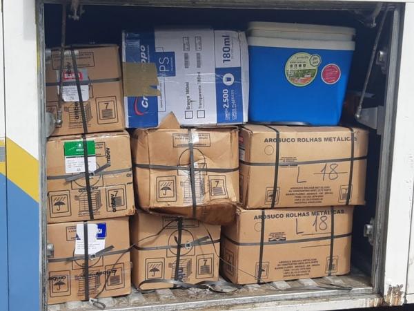 PRF apreende1,4 tonelada de camarão  transportado sem a devida documentação sanitária em Campo Maior