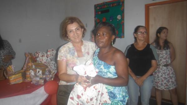 Centro de Referencia e Assistência Social realiza festa para as Mães.(Imagem:FlorianoNews)