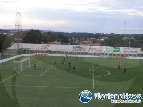 Cori-Sabb&aacute; empata em jogo contra o Piau&iacute; e ambos s&atilde;o eliminados do Campeonato Piauiense.(Imagem:FlorianoNews)