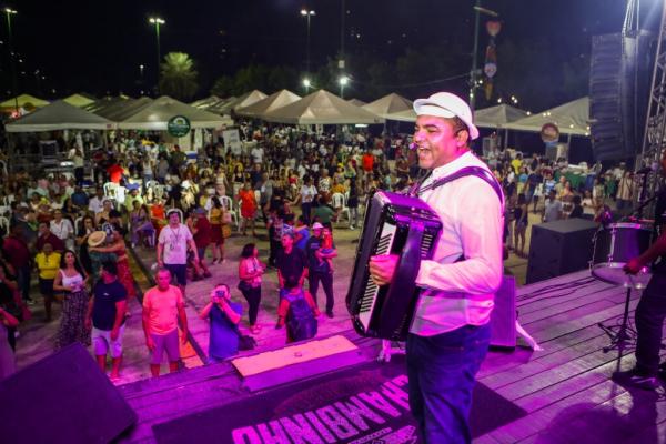 Show de Chambinho do Acordeon encerra a II Feira da Agricultura Familiar do Piauí neste sábado (25)
