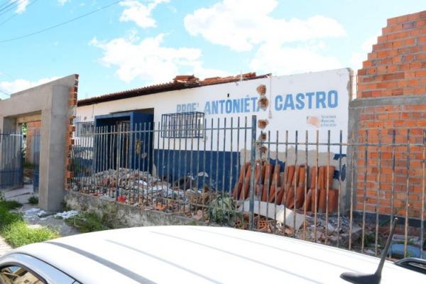  Equipe da Prefeitura de Floriano acompanha obras de reforma e amplia&ccedil;&atilde;o em UBSs e escolas municipai(Imagem:Secom)