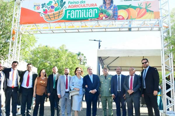 Em sua VI edição, Feira da Agricultura Familiar integra atividades de aniversário de Floriano