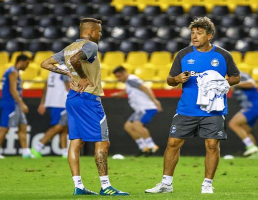 Completo, Grêmio inicia luta para chegar à final da Libertadores
