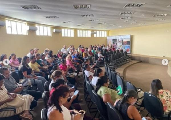  Floriano fortalece aten&ccedil;&atilde;o b&aacute;sica com nova ades&atilde;o ao programa 