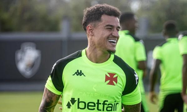 Coutinho pode voltar aos gramados em jogo decisivo do Vasco