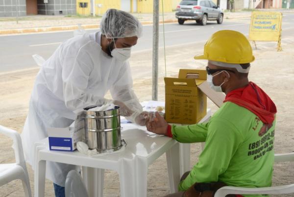 Busca Ativa: Saúde de Floriano oferta 200 testes rápidos para trabalhadores da Construção Civil