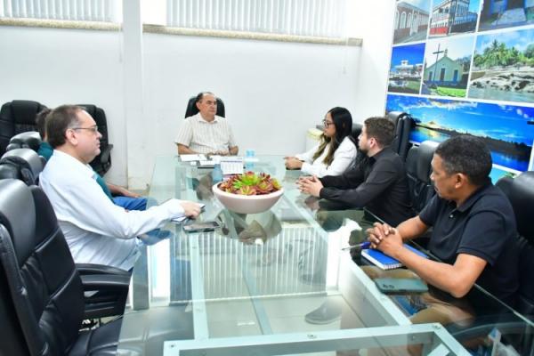  Habita&ccedil;&atilde;o: Prefeitura e CRECI discutem expans&atilde;o do programa 