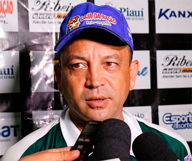 Kobayashi quer Altos se impondo contra o Bahia: "estamos jogando pelo Piauí"