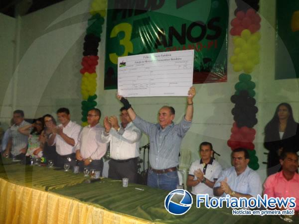 PMDB comemora 35&ordm; anivers&aacute;rio com filia&ccedil;&otilde;es e homenagens em Floriano.(Imagem:FlorianoNews)