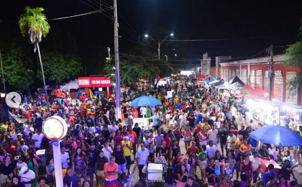 Carnaval da Fam&iacute;lia em Floriano: A festa que uniu gera&ccedil;&otilde;es na Princesa do Sul(Imagem:Reprodu&ccedil;&atilde;o/Instagram)