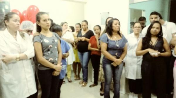 Dire&ccedil;&atilde;o Hospital Regional de Floriano presta homenagem &agrave;s m&atilde;es.(Imagem:FlorianoNews)