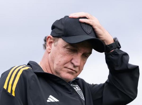 Bastidores de Cuca no Atlético-MG: "timing" e relação pesam no futuro do treinador