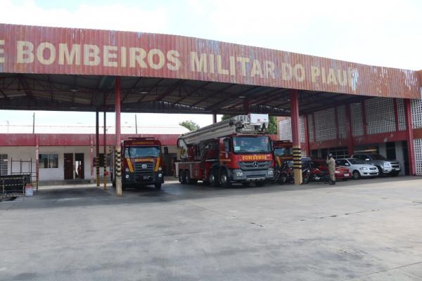 Governo do Piauí anuncia concurso público com 60 vagas de bombeiro