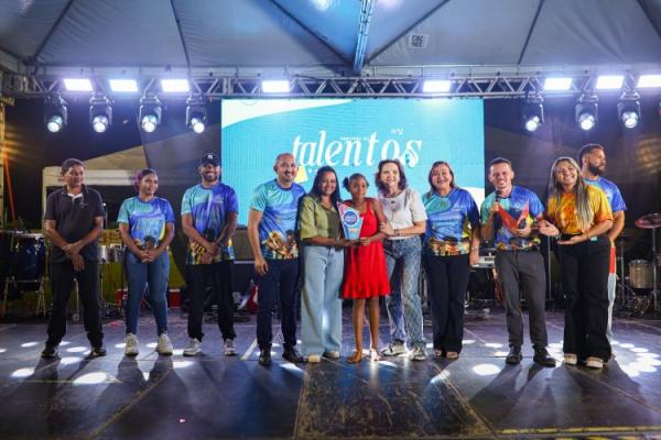 Festival de Talentos da Rede Municipal Revela Talentos e Resgata Tradição em Floriano