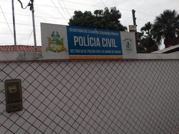 Delegacia de Bar&atilde;o de Graja&uacute;(Imagem:FlorianoNews)