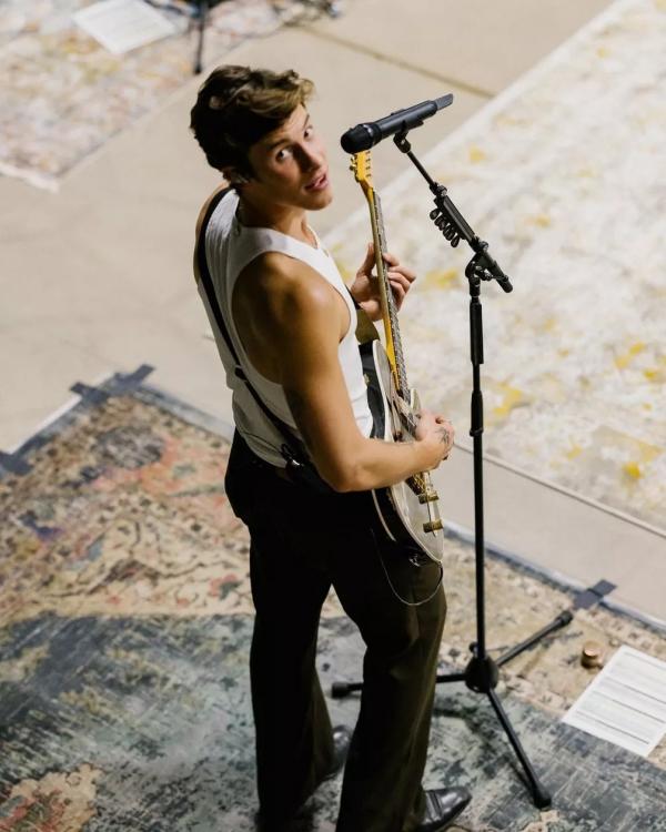 Shawn Mendes cancela turnê mundial Wonder para cuidar da saúde mental
