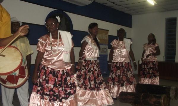  Sonora Brasil apresentou o grupo quilombola Ra&iacute;zes do Bol&atilde;o em Floriano.(Imagem:FlorianoNews)