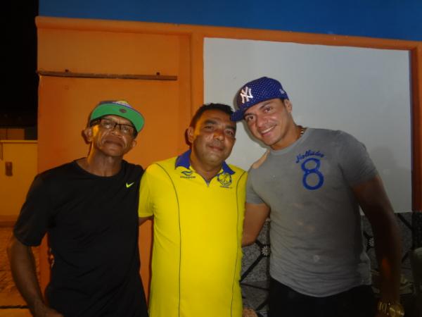 Jogadores e desportistas participam de confraterniza&ccedil;&atilde;o em Floriano.(Imagem:FlorianoNews)