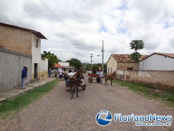 Festa dos Carroceiros atraiu dezenas de participantes em Nazar&eacute; do Piau&iacute;.(Imagem:FlorianoNews)