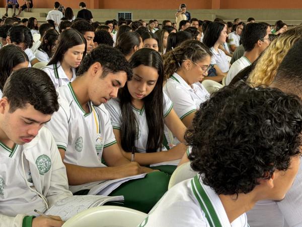 Pré-Enem Seduc chega a Corrente e Bom Jesus para reforçar preparação dos estudantes para o Enem 2026