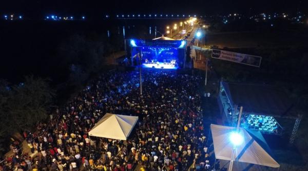 Culto e show com Anderson Freire marcam celebração de 122 anos de Floriano