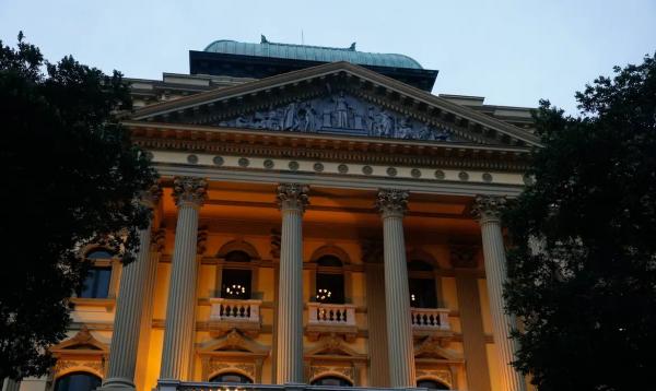 Biblioteca Nacional abre inscrições para Prêmio Literário 2026