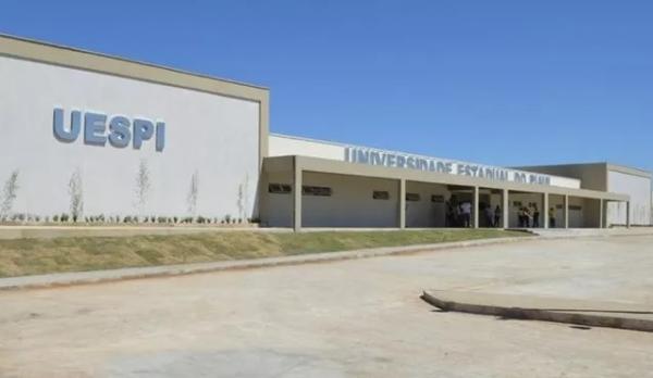 Professor do campus de Picos da Uespi é afastado após denúncias de assédio a aluna em sala de aula
