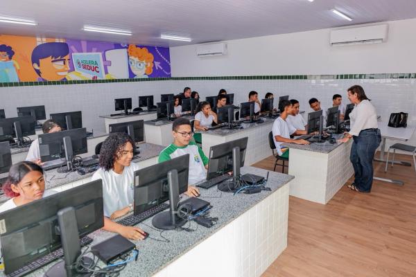 Governador detalha ações para ampliar acesso à educação e levar ensino superior a 28 microrregiões do Piauí(Imagem:Gabriel Paulino)