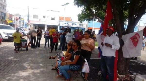 Trabalhadores vão às ruas de Floriano dizer não à Reforma da Previdência