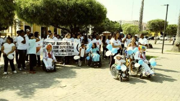 APAE promove abertura da Semana Nacional do Excepcional em Floriano
