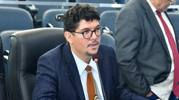Danilo Martins denuncia cobrança ilegal usando o programa de distribuição gratuita de gás