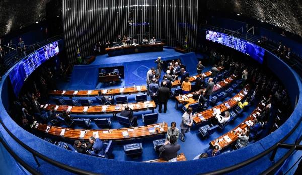 Senado aprova programa para expandir escolas em tempo integral