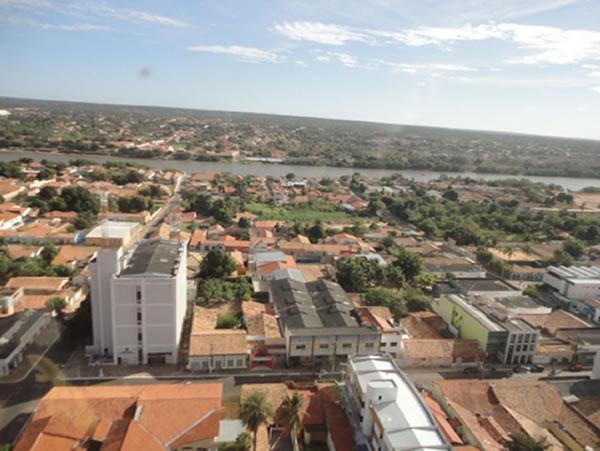 Rep&oacute;rter Amarelinho faz fotos a&eacute;reas (Imagem:FlorianoNews)