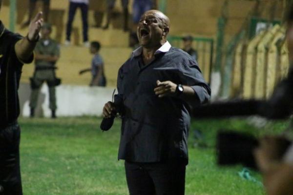 Adelmo Soares deixa cargo &agrave; disposi&ccedil;&atilde;o e anuncia despedida do Picos.(Imagem:Renan Morais)