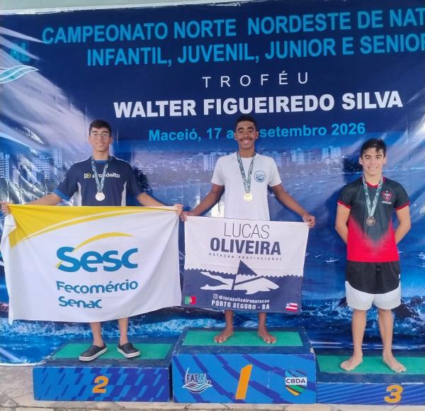 Sesc no Piauí faz história e conquista prata nos 1.500 metros livro no Norte/Nordeste de natação