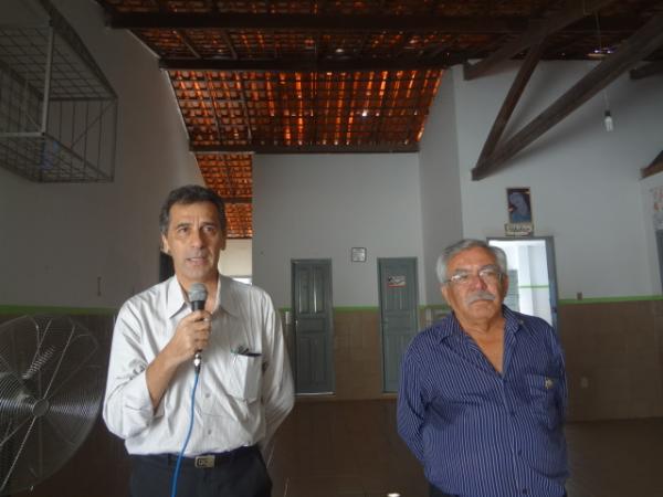 Prefeito Gilberto J&uacute;nior e o Diretor da APAE, Coronel Vieira.(Imagem:FlorianoNews)