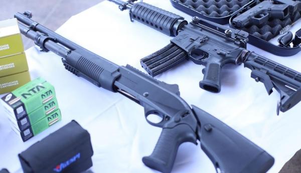 Polícia Militar do Piauí recebe três mil coletes balísticos, UTI móvel e viatura lilás.(Imagem:Divulgação)