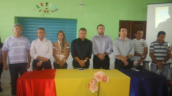 Lan&ccedil;ado o Programa Sa&uacute;de na Escola em Bar&atilde;o de Graja&uacute;.(Imagem:FlorianoNews)