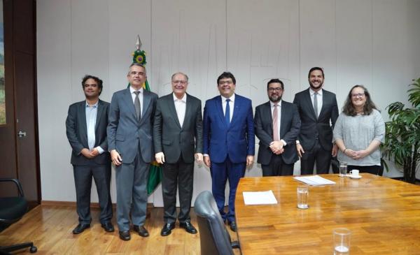 Rafael Fonteles busca apoio do governo federal para mais investimentos na ZPE de Parna&iacute;ba. (Imagem:Divulga&ccedil;&atilde;o)