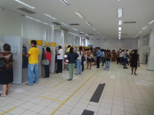 Ag&ecirc;ncia de Floriano completa 73 anos. (Imagem:FlorianoNews)