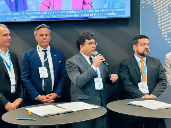Governador comemora acordo entre Eletrobras e Green Energy Park para produção de hidrogênio verde n