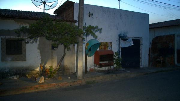Suspeito de estuprar duas mulheres em bar de Teresina é amigo do filho de uma das vítimas