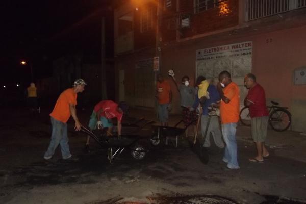 Iniciada em Floriano opera&ccedil;&atilde;o tapa-buracos(Imagem:FlorianoNews)