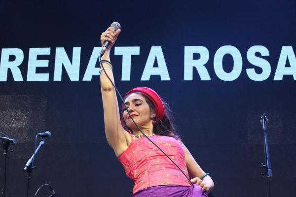 Renata Rosa faz sua primeira apresenta&ccedil;&atilde;o na &oacute;pera de Oeiras. (Imagem:Reprodu&ccedil;&atilde;o das Redes Sociais)