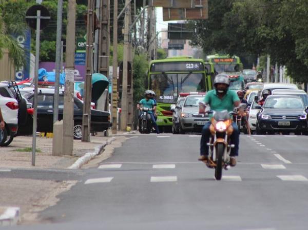 Mais de 60% dos condutores autuados sem CNH são motociclistas
