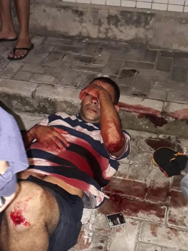 Dois acusados de assaltos morrem após arrastão em churrascaria
