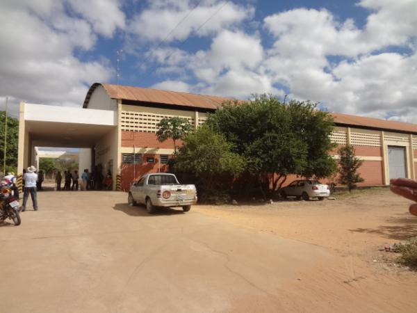 Homens armados disparam contra vigilante em Floriano