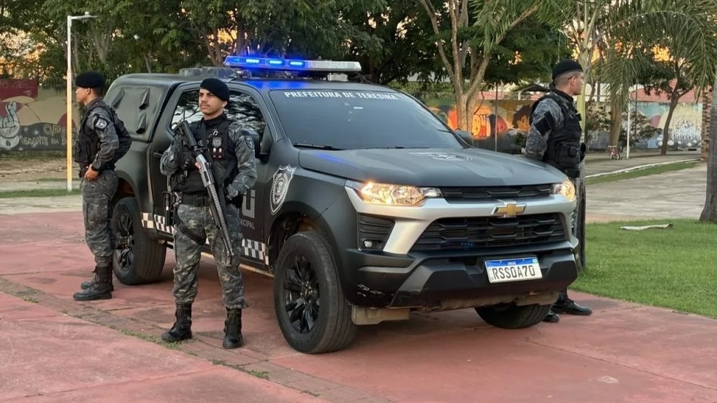 PM e GCM iniciam segurança das seções eleitorais um dia antes da votação
