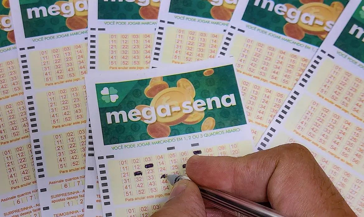 Mega-Sena sorteia prêmio acumulado de R$ 75 milhões nesta quinta-feira
