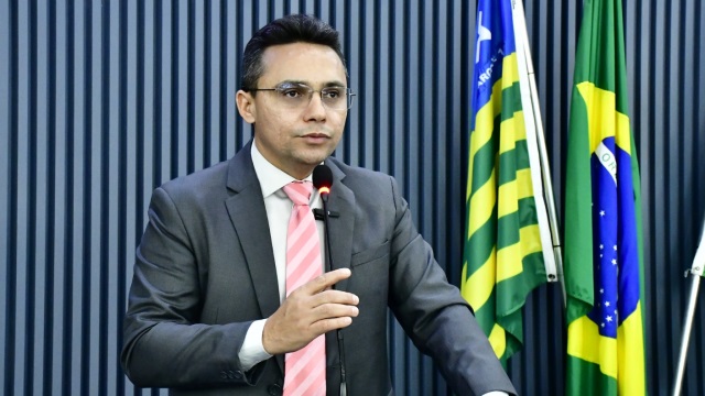 James Rodrigues cobra repasse de recurso de convênio da prefeitura com a Apae
